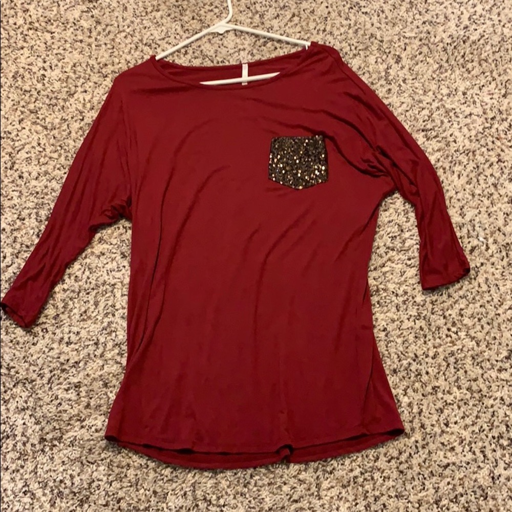 Maroon 3/4 sleeve top
